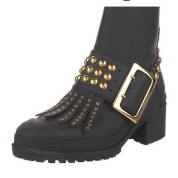 Burberry Whitchester Studded Buckle Bootie - Picture 5 of 8